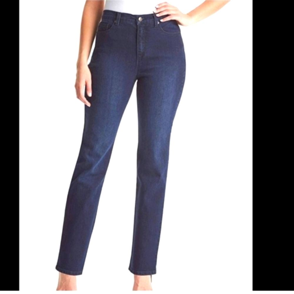 NWT Ladies Gloria Vanderbilt Amanda Classic Rise Tapered Leg Jean Size 6 Short